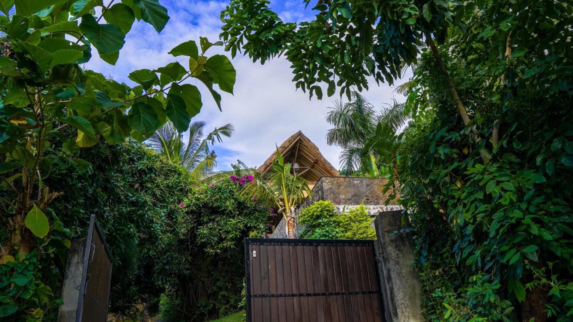 Sanglung Villas & Suites 쿠부탐바한 객실 사진
