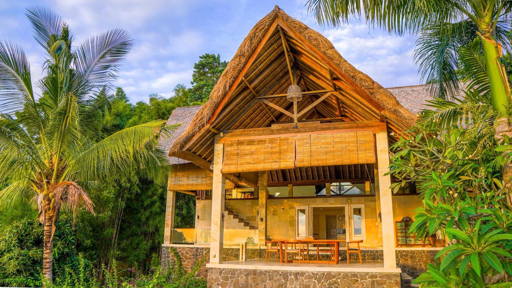 Sanglung Villas & Suites 쿠부탐바한 객실 사진